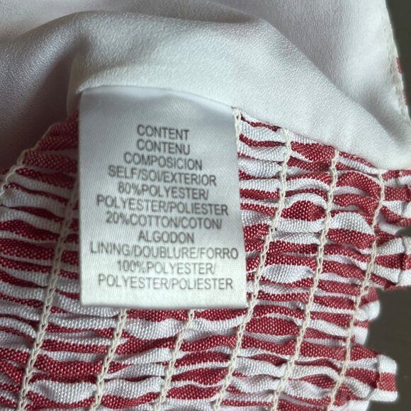 SMALL EUC Wayf Anzio Off Shoulder Red White Stripe Ruffle Crop Top - Picture 12 of 12